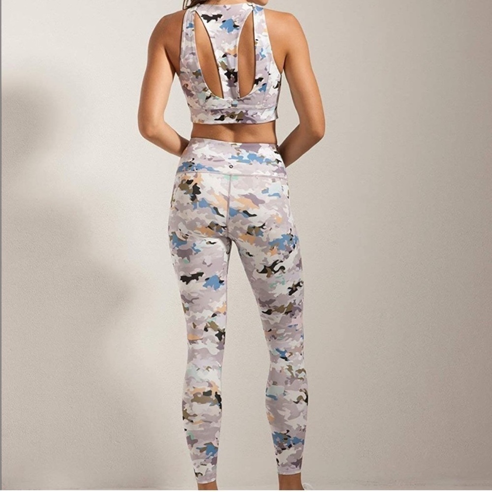 Underalls Camo Workout Set- Leggings and Crop Top S‎ and Med